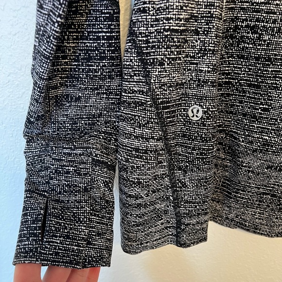 Lululemon jacket - Picture 3 of 5